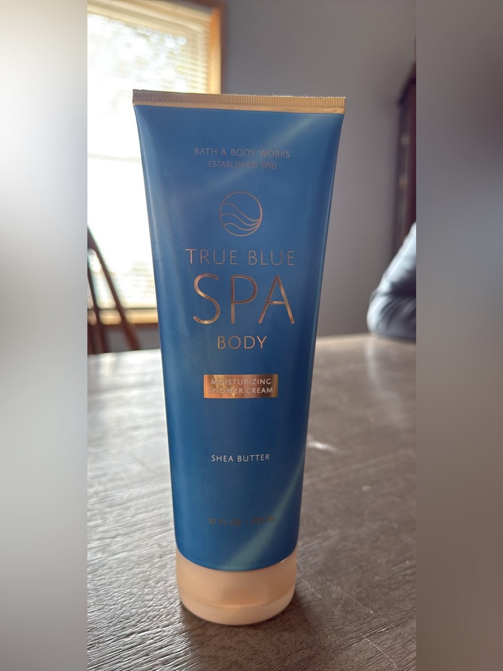 NEW bath and body body wash